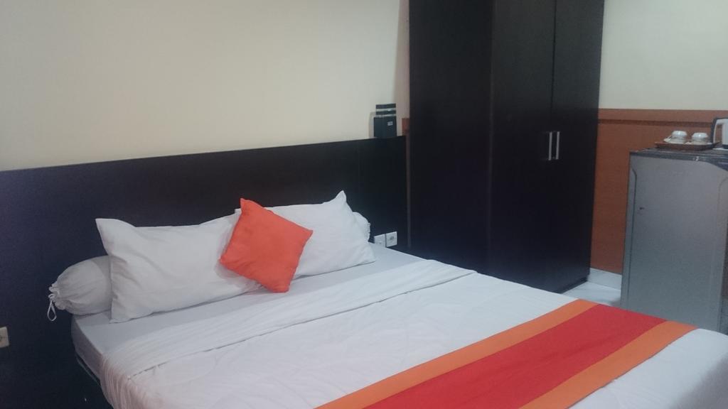 Agus Beach Inn Kuta Lombok Extérieur photo